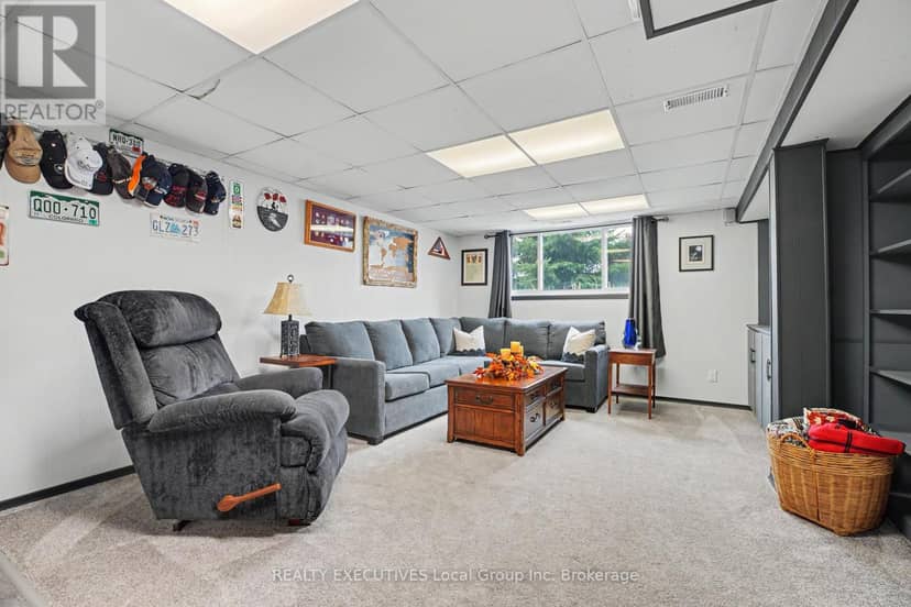856 Jane Street — photo 25 of 40