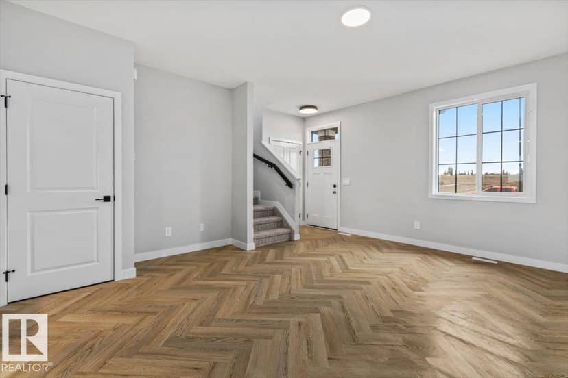 54 Cessy ST SE — photo 13 of 25