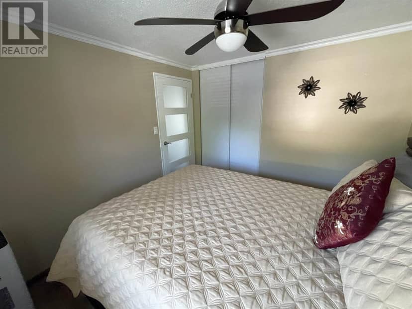 33 Frame CRES — photo 16 of 32