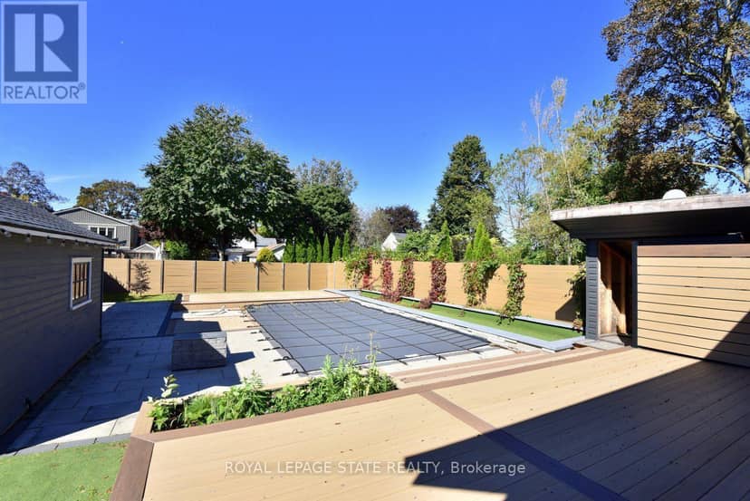 6 Nelles Boulevard — photo 38 of 40