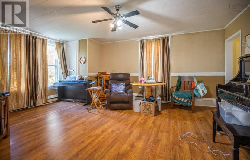 1786 Highway 1 — photo 18 of 40