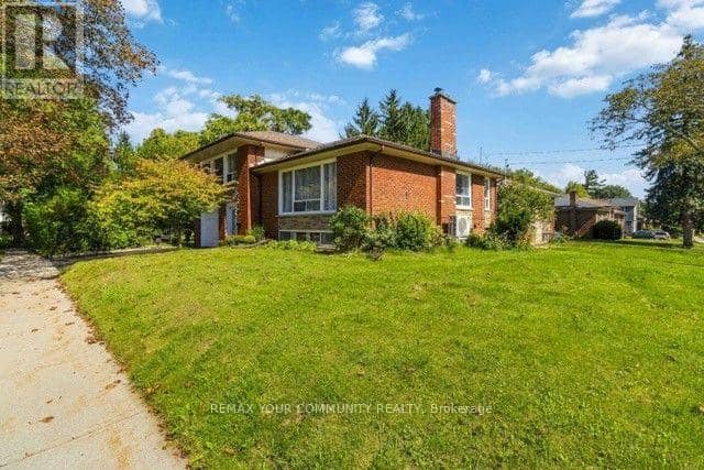 2 Munhall Road, Toronto, photo 2