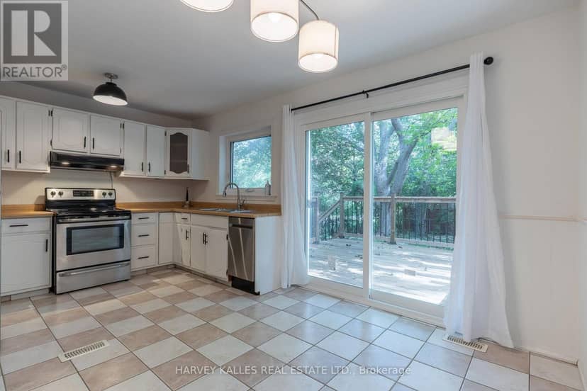2258 Brookhurst Road — photo 11 of 35