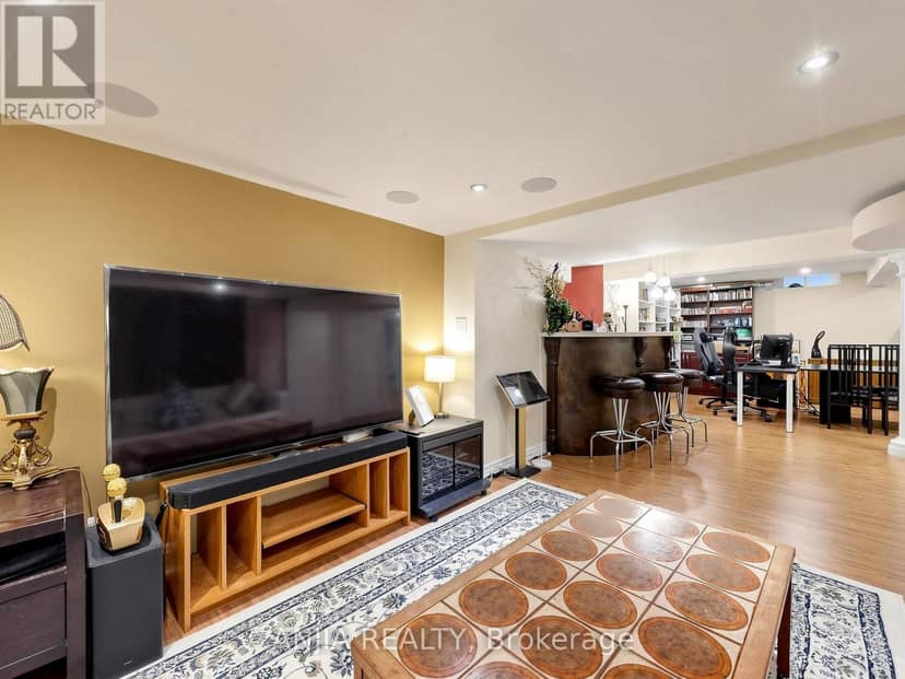 50 Hollingham Road — photo 33 of 40