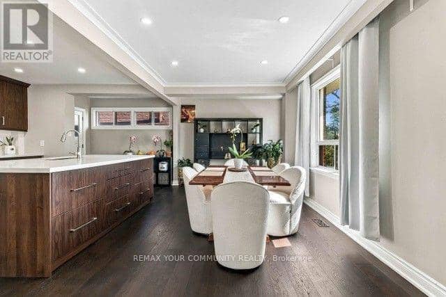 2 Munhall Road — photo 10 of 30