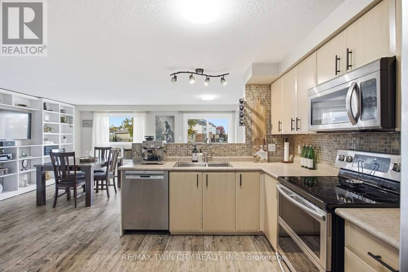 Listing 30384280 — photo 12 of 27