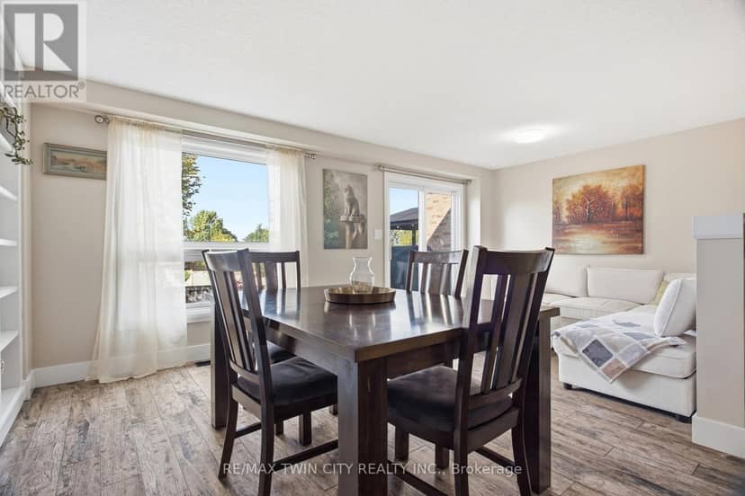 Listing 30384280 — photo 9 of 27