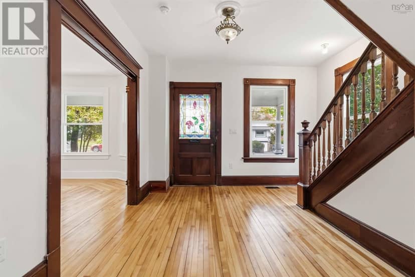 61 York Street, Bridgewater, photo 4
