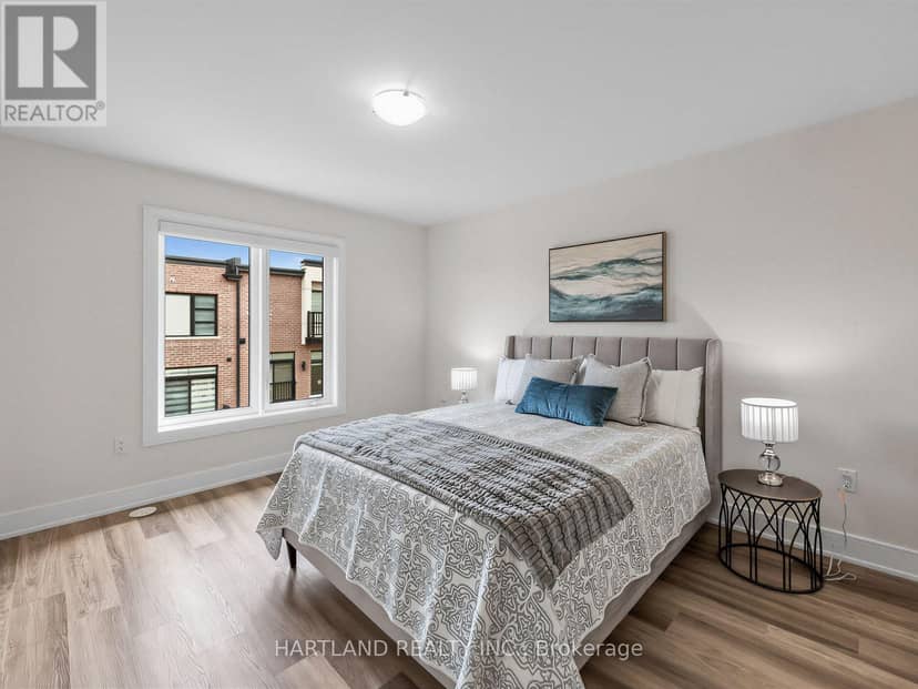 503 - 1695 Dersan Street — photo 13 of 22