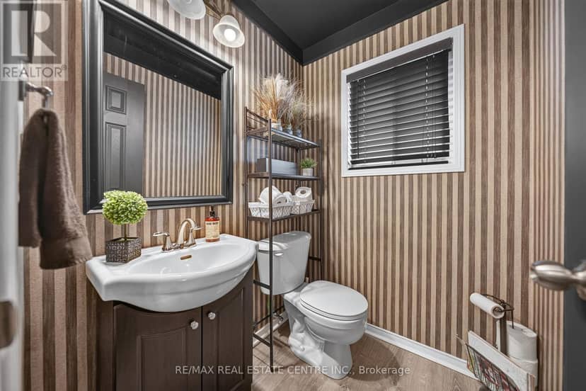 6 Mathews Court — photo 15 of 40