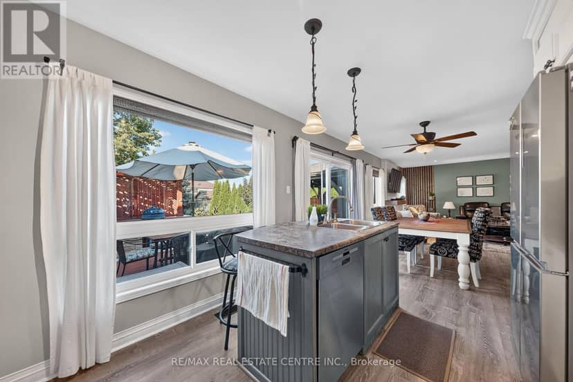 6 Mathews Court — photo 25 of 40