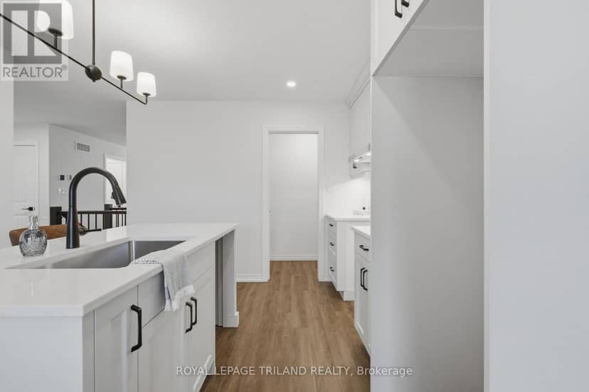 154 Styles Drive — photo 9 of 25