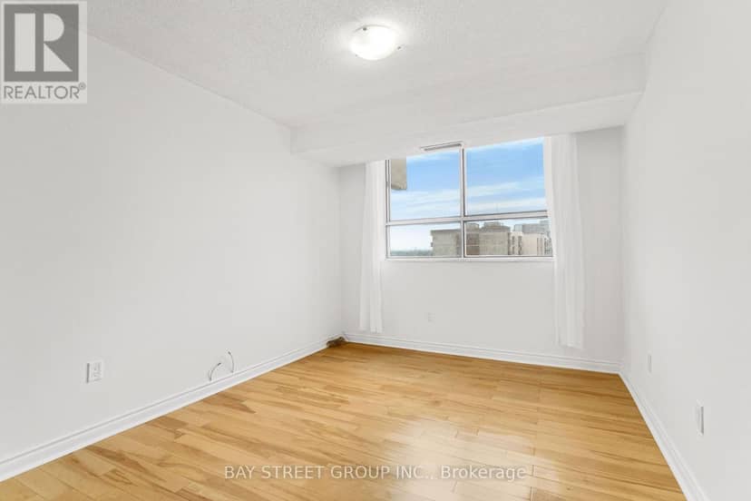 1207 - 10 Stonehill Court — photo 27 of 40
