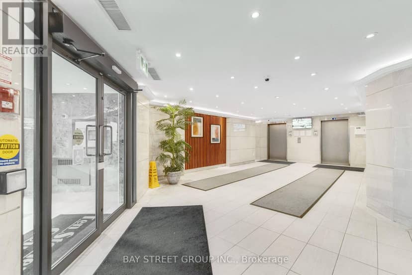 1207 - 10 Stonehill Court, Toronto, photo 3