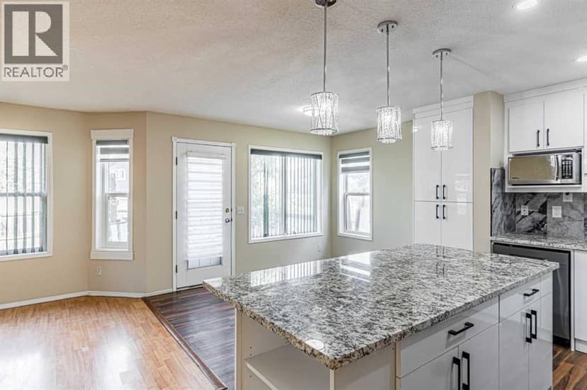769 Coral Springs Boulevard NE — photo 12 of 39