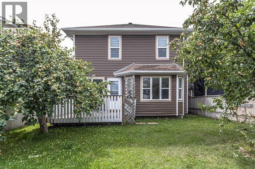 769 Coral Springs Boulevard NE, Calgary, photo 5