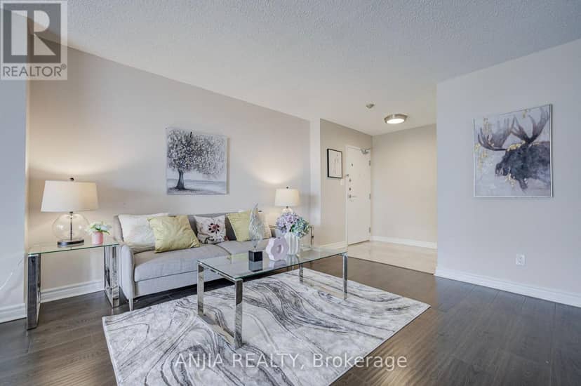 1107 - 275 Bamburgh Circle, Toronto, photo 4