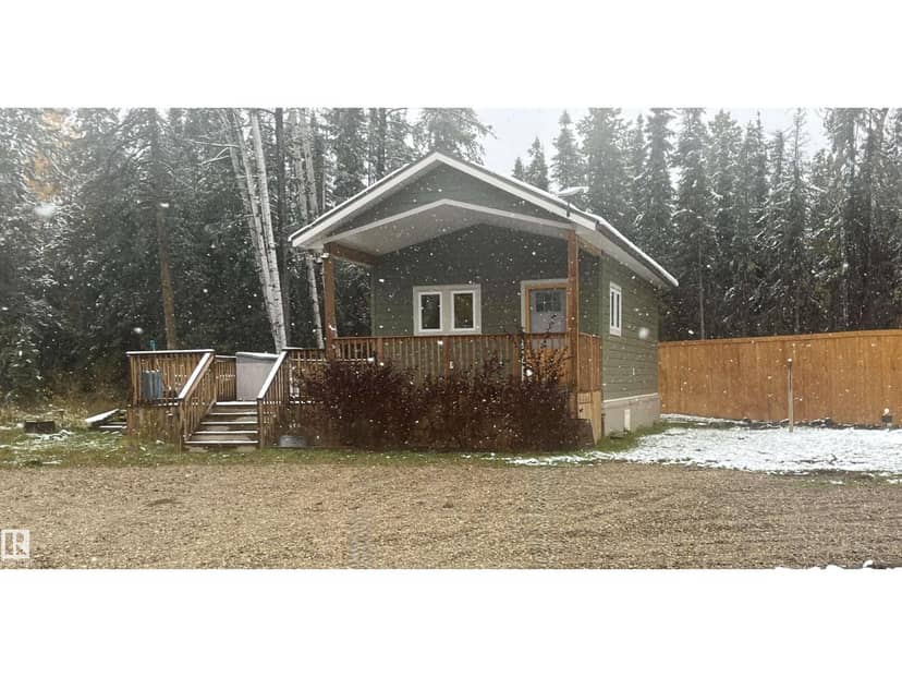 112 9002 Hwy 16 — photo 29 of 36