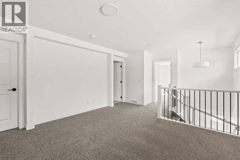 1133 Chinook Gate Bay SW — photo 31 of 40