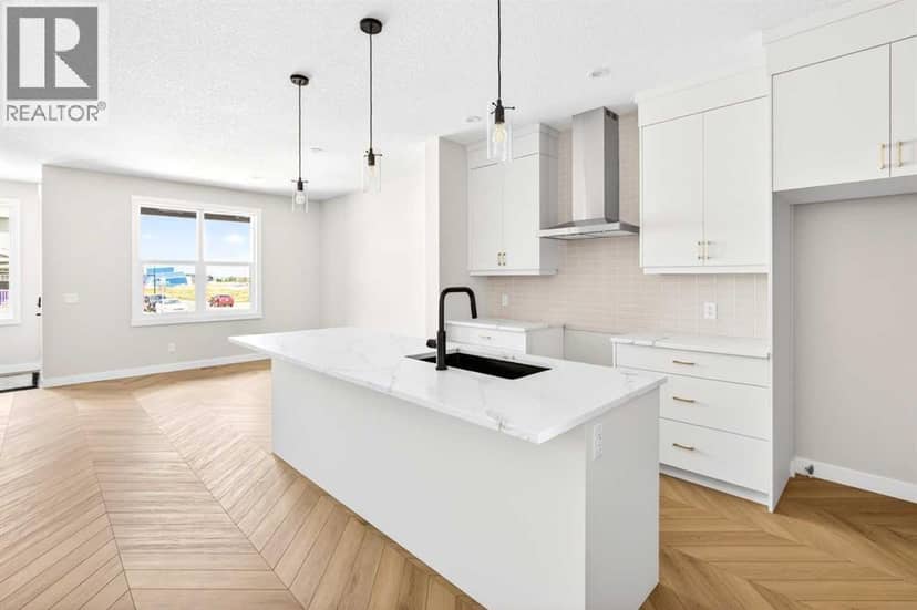 3130 Chinook Winds Drive SW — photo 18 of 40