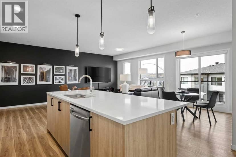 1303, 42 Cranbrook Gardens SE — photo 15 of 40