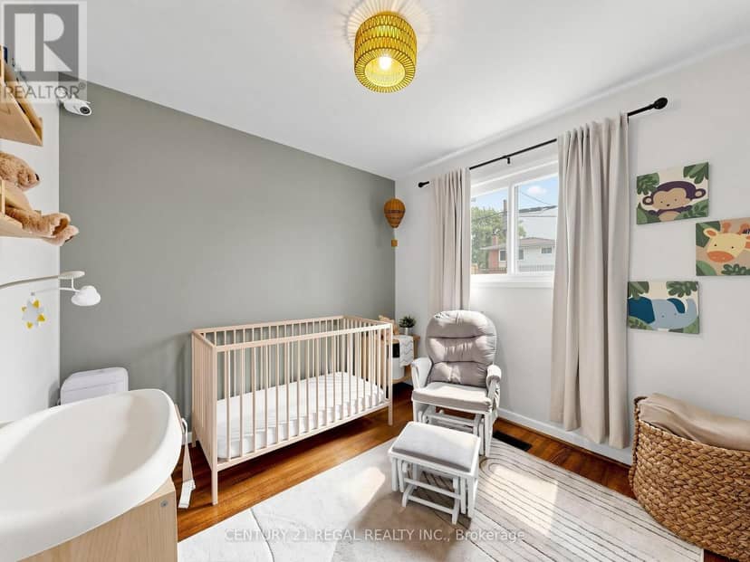 77 Billington Crescent — photo 30 of 40