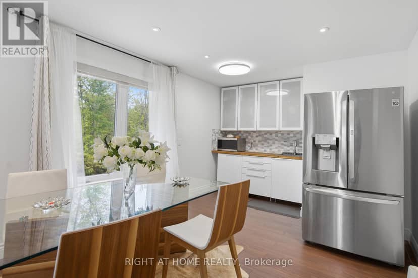 54 Forest Harbour Parkway — photo 18 of 37