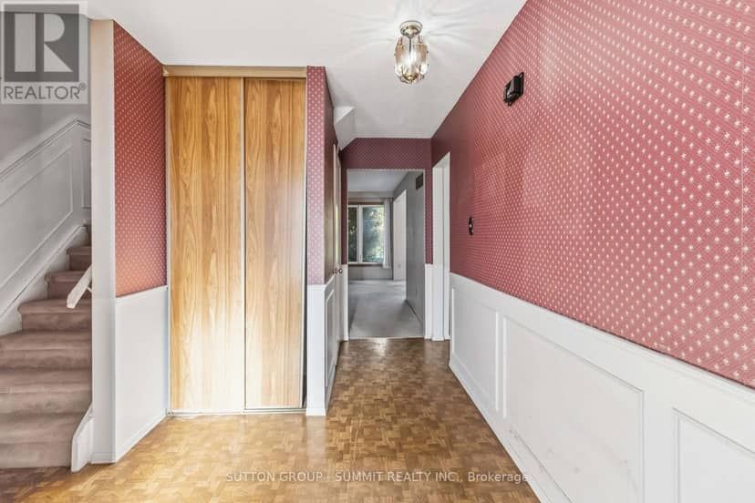 3097 Autumn Hill Crescent — photo 2 of 22
