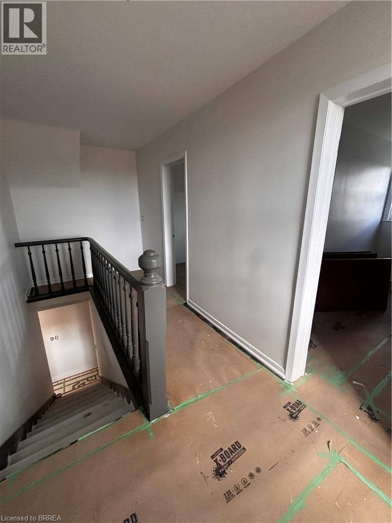 598 MUD Street E — photo 8 of 17