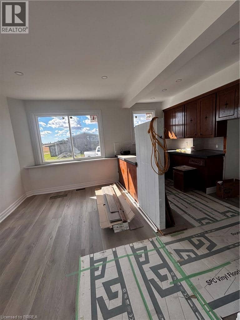 598 MUD Street E — photo 12 of 17