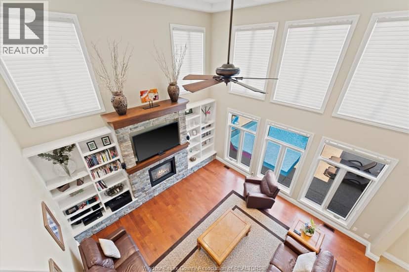 1108 Regency Crescent — photo 24 of 40