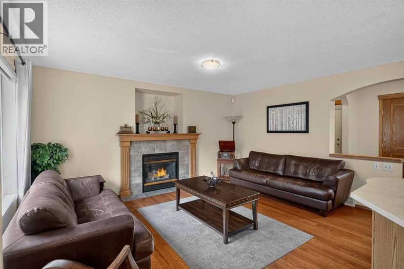 373 Bridlewood Avenue SW — photo 13 of 40