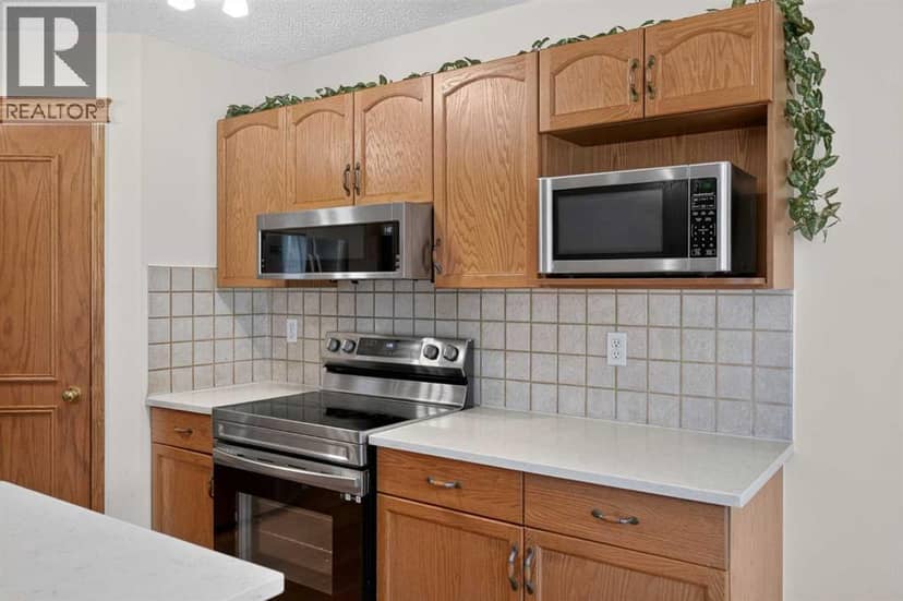 373 Bridlewood Avenue SW — photo 16 of 40