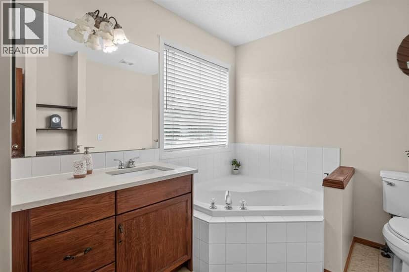 373 Bridlewood Avenue SW — photo 29 of 40