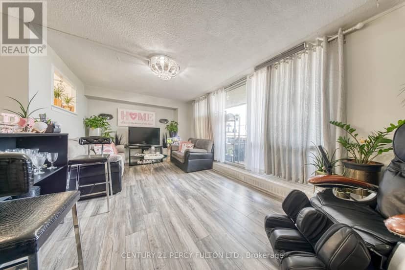 512 - 1338 York Mills Road — photo 15 of 40