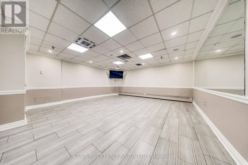 512 - 1338 York Mills Road — photo 30 of 40
