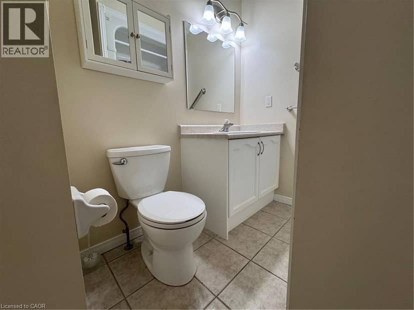 751 RYMAL Road W Unit# 16 — photo 11 of 40