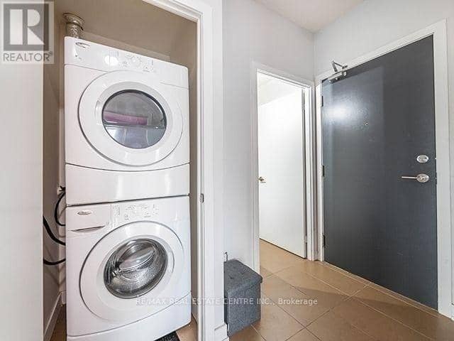 2807 - 4070 Confederation Parkway — photo 10 of 10