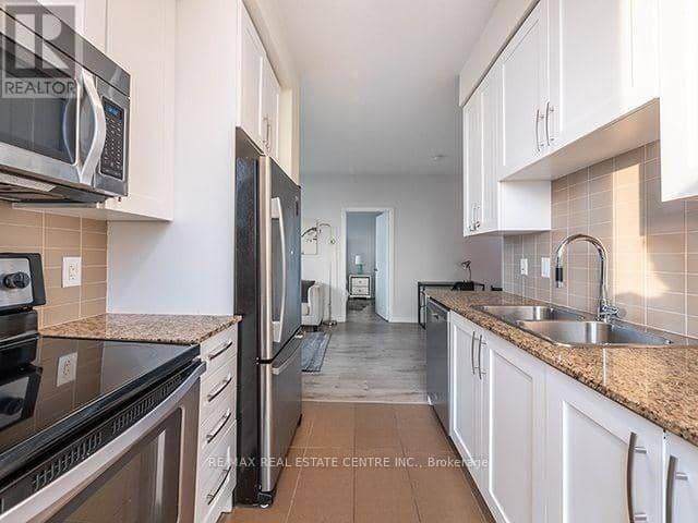 2807 - 4070 Confederation Parkway, Mississauga, photo 8