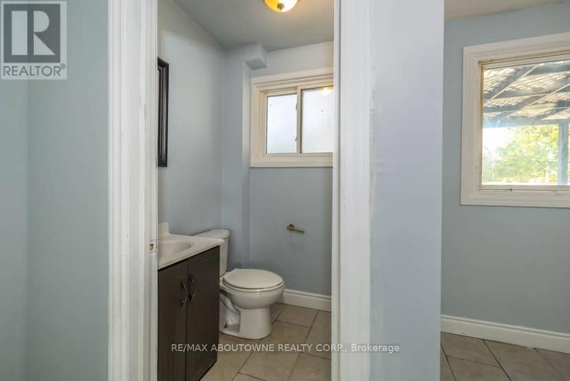 4 Glamis Court — photo 24 of 40