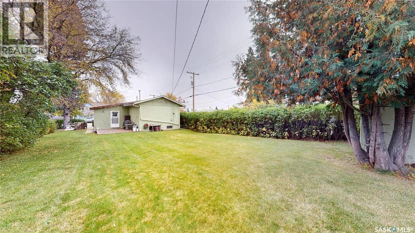 100 Lonsdale STREET, Wawota, photo 3