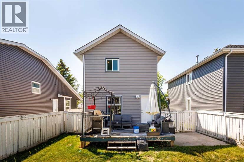 149 Taradale Close NE — photo 25 of 31