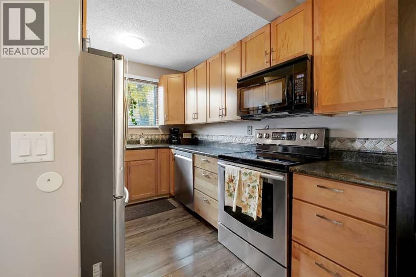 14, 7172 Coach Hill Road SW, Calgary, photo 5