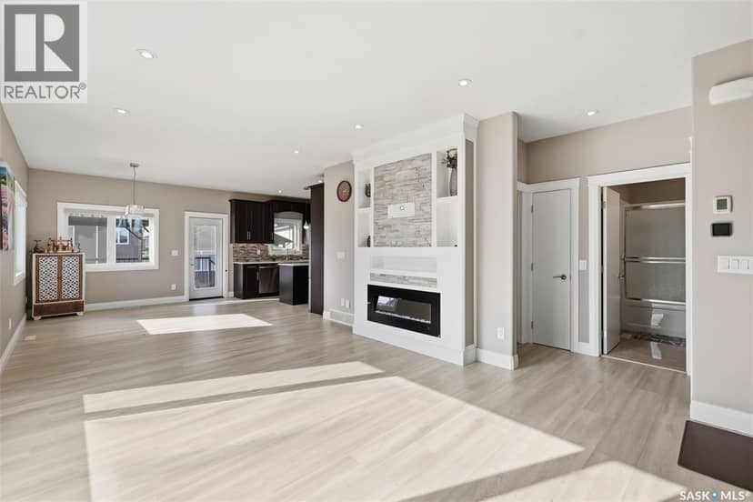 203 Burgess BAY, Saskatoon, photo 7