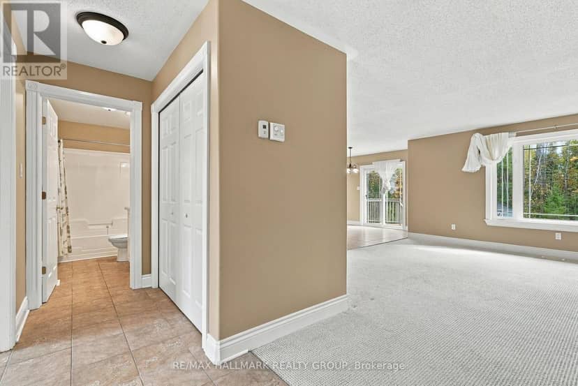 12 Red Oak Drive, North Grenville, photo 5