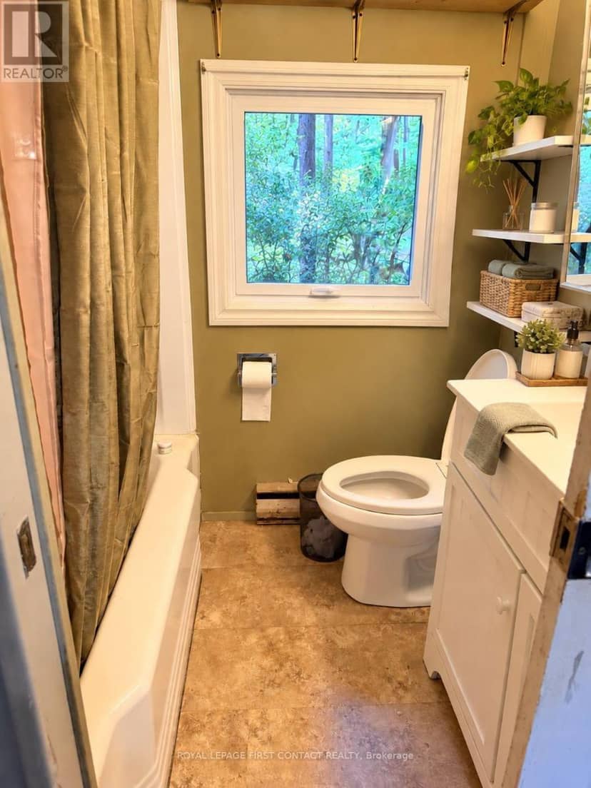 235 Sunnidale Road S — photo 16 of 26