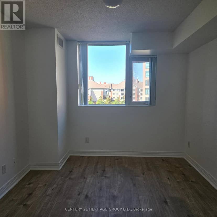319 - 90 Scottfield Drive — photo 10 of 38