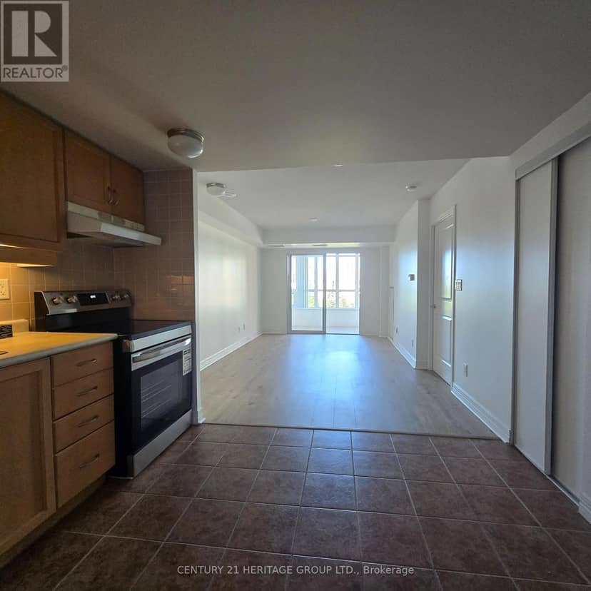 319 - 90 Scottfield Drive — photo 19 of 38