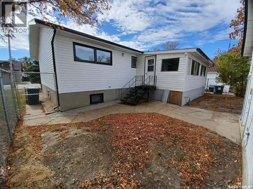 113 5th AVENUE, Gravelbourg, photo 5