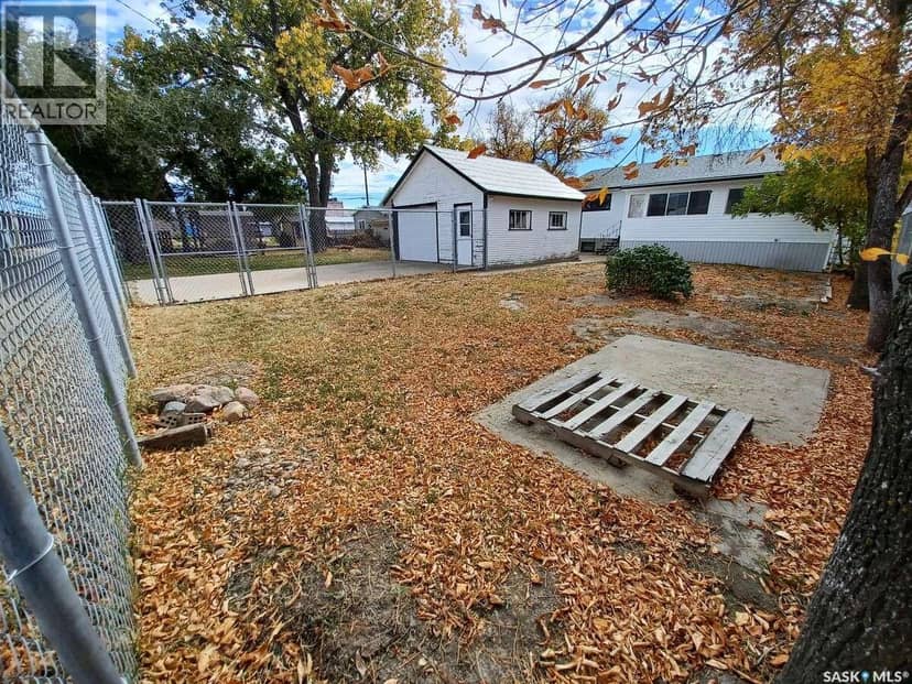 113 5th AVENUE, Gravelbourg, photo 7